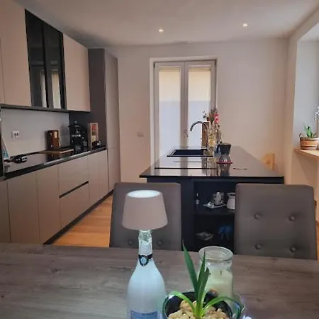 Lostelada Sul Di Holiday home Colico