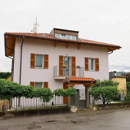 Lostelada Sul Di Colico