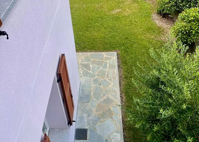 Lostelada Sul Di *